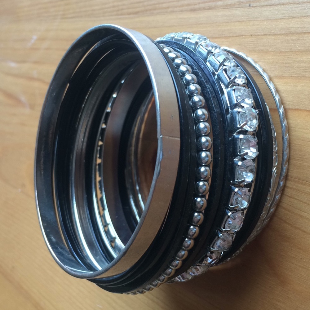 Aldo bangle set